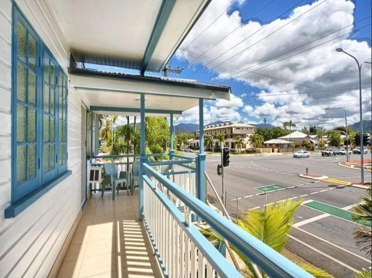 Cairns Sunshine Lodge 招待所